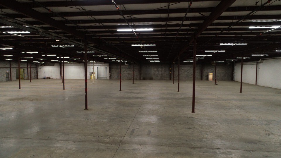 More Photos Of 290 Old Anderson Rd, Pendleton Manufacturing For Sale