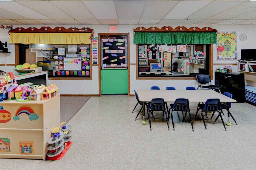 More Photos Of 2901 M 291 Frontage Rd, Independence Schools For Sale