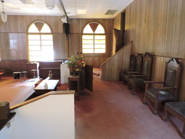 More Photos Of 1426 Kings Rd, Jacksonville Specialty For Sale