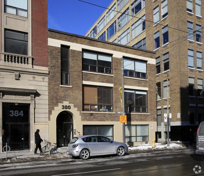 More Photos Of 380 Adelaide St W, Toronto Office For Lease