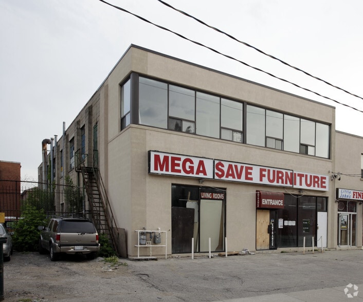 Primary Photo Of 274 Geary Ave, Toronto Showroom For Sale