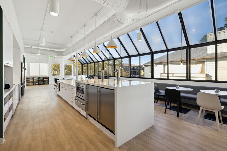 More Photos Of 1485 Treat Blvd, Walnut Creek Loft Creative Space For Lease