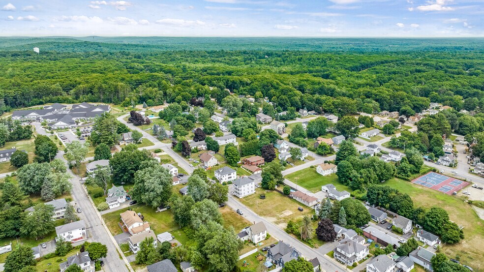 More Photos Of 51 Tanguay St, Sanford Apartments For Sale