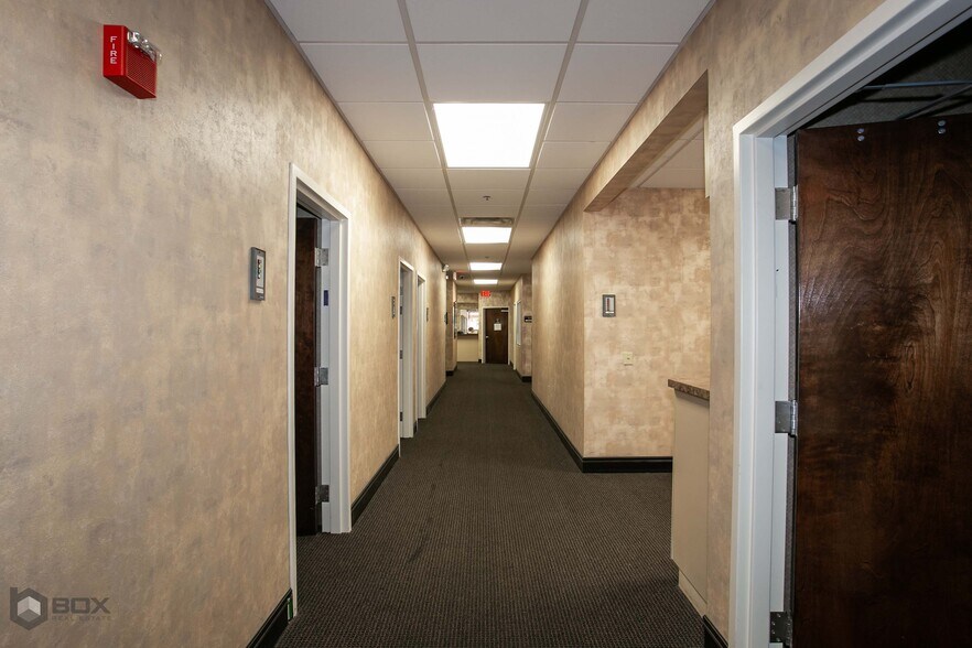 More Photos Of 7171 N University Dr, Tamarac Medical For Sale