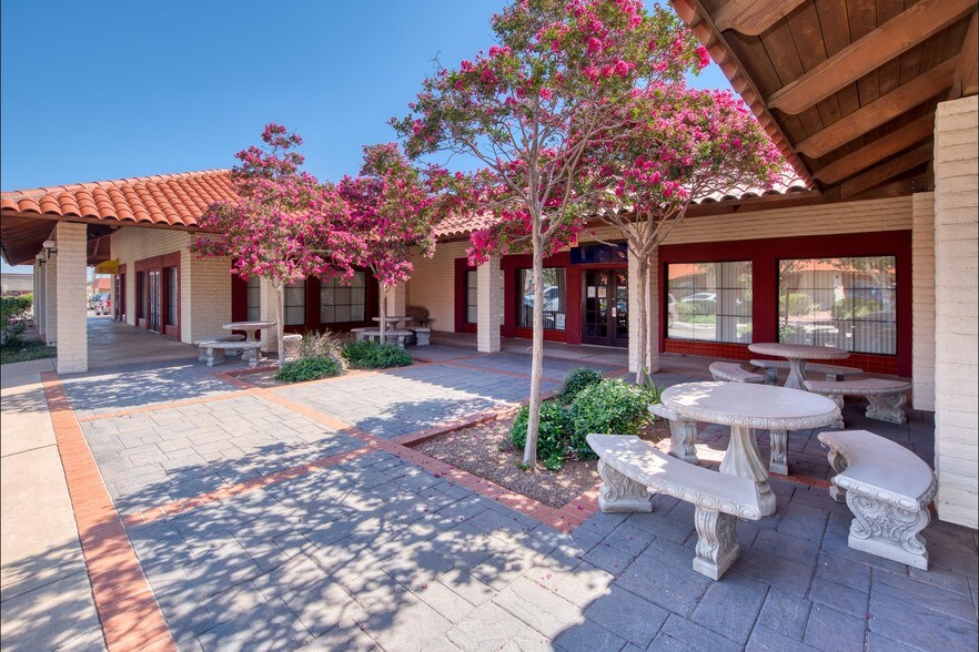 More Photos Of 400 W Fry Blvd, Sierra Vista Office Residential For Lease