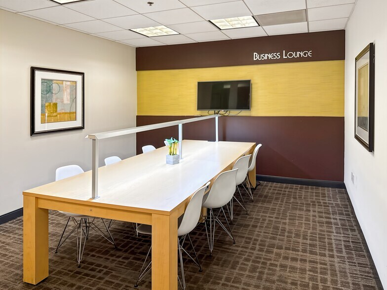 More Photos Of 400 Continental Blvd, El Segundo Coworking Space