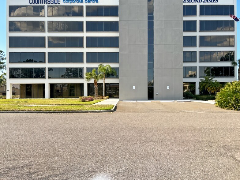 More Photos Of 2536 Countryside Blvd, Clearwater Coworking Space