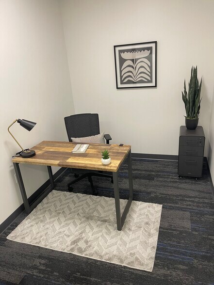 More Photos Of 500 Navarro St, San Antonio Office For Lease