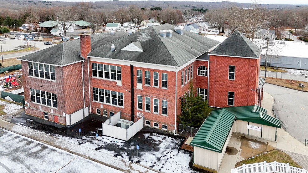 More Photos Of 651 Norwich Rd, Plainfield Schools For Sale