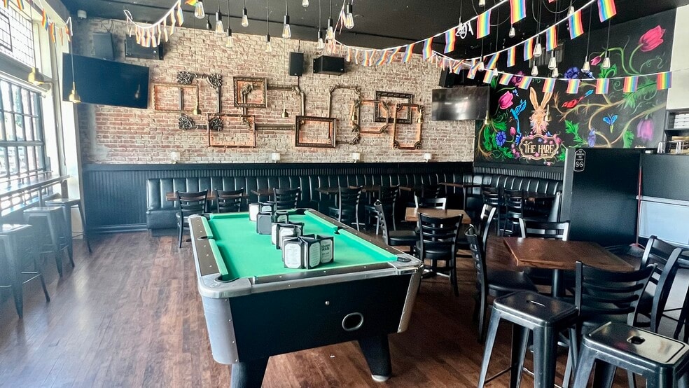 More Photos Of 1800 E Broadway, Long Beach Restaurant For Lease