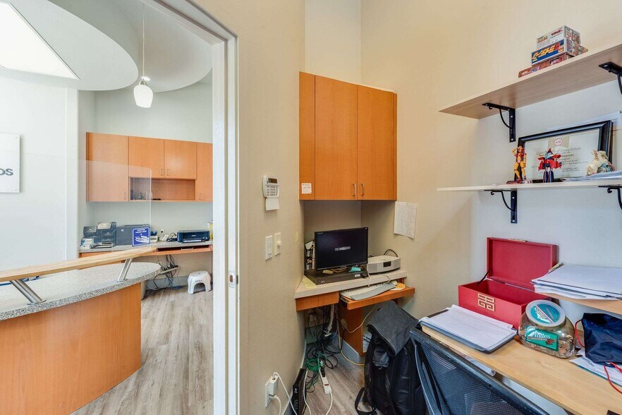 More Photos Of 15401 Hesperian Blvd, San Leandro Unknown For Lease