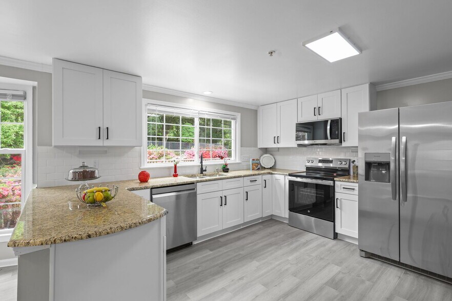 More Photos Of 9725 Lookout Pl, Gaithersburg Healthcare For Sale