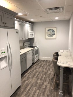 More Photos Of 206 Turnpike Rd, Southborough Office For Sale