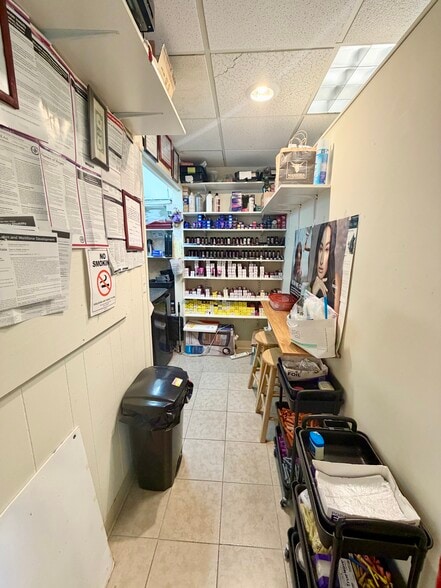 More Photos Of 522 Bloomfield Ave, Verona Storefront Retail Residential For Sale