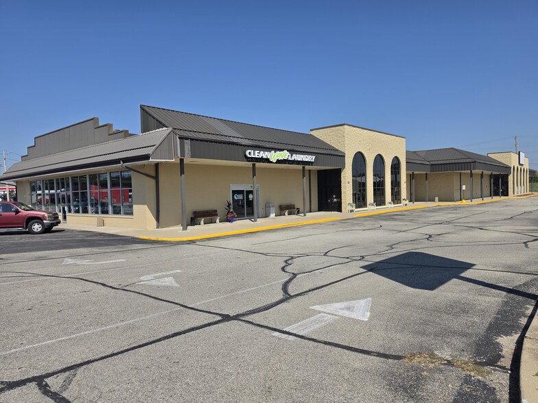 More Photos Of 736 W Main St, Greensburg Supermarket For Sale
