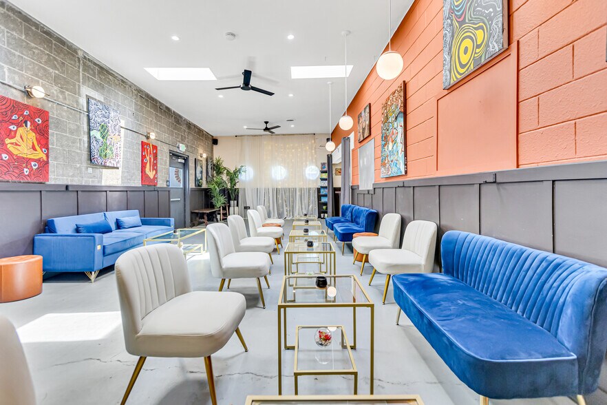 More Photos Of 1011 Del Paso Blvd, Sacramento Restaurant For Sale