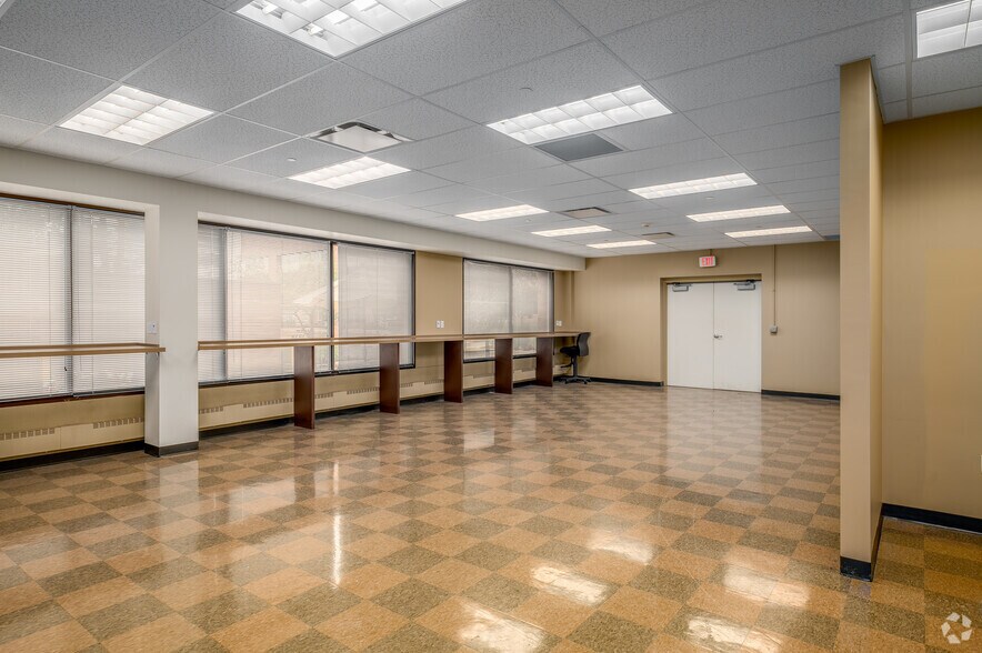 More Photos Of 6000 Parkland Blvd, Mayfield Heights Office For Sale
