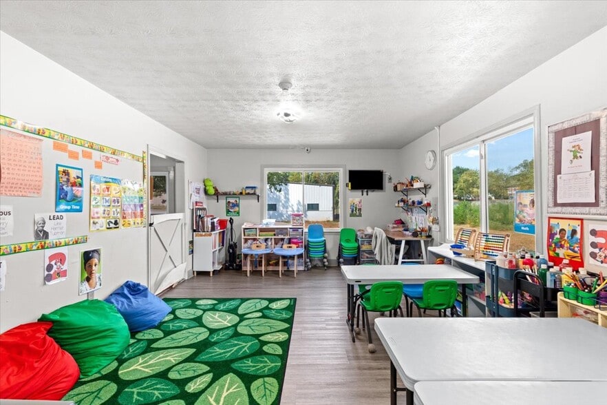More Photos Of 57 Merritt St SE, Marietta Daycare Center For Sale