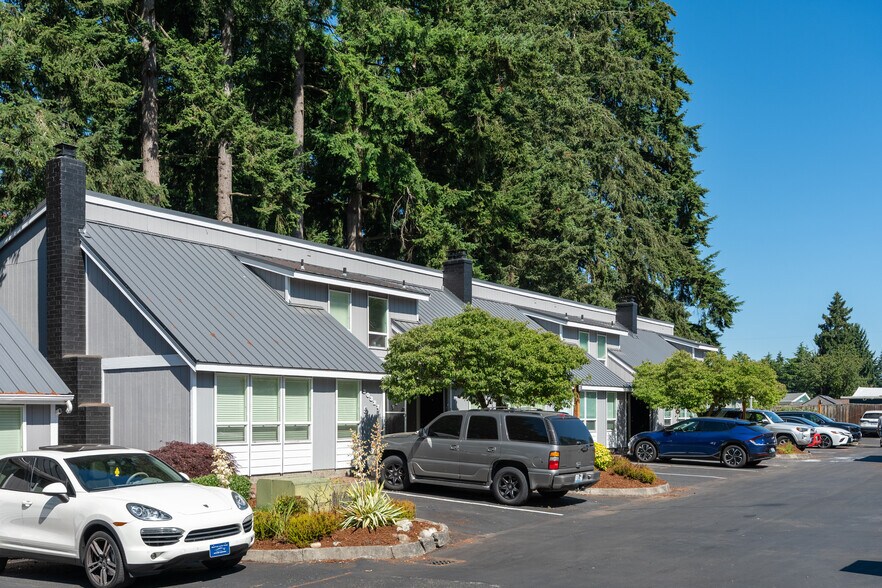 More Photos Of 30323-30331 15th Ct S, Federal Way Apartments For Sale
