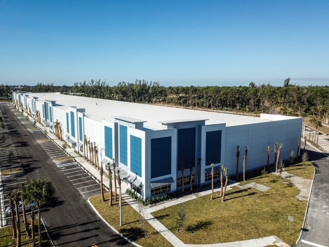 More Photos Of 1715 Meathe Dr, West Palm Beach Unknown For Lease