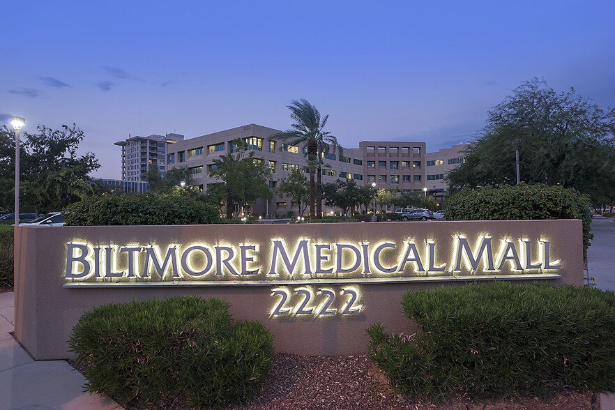 More Photos Of 2222 E Highland Ave, Phoenix Medical For Lease