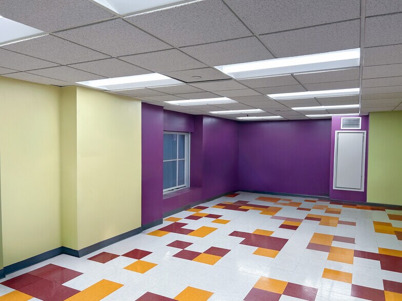 More Photos Of 304 Wood St, Pittsburgh Office Residential For Lease
