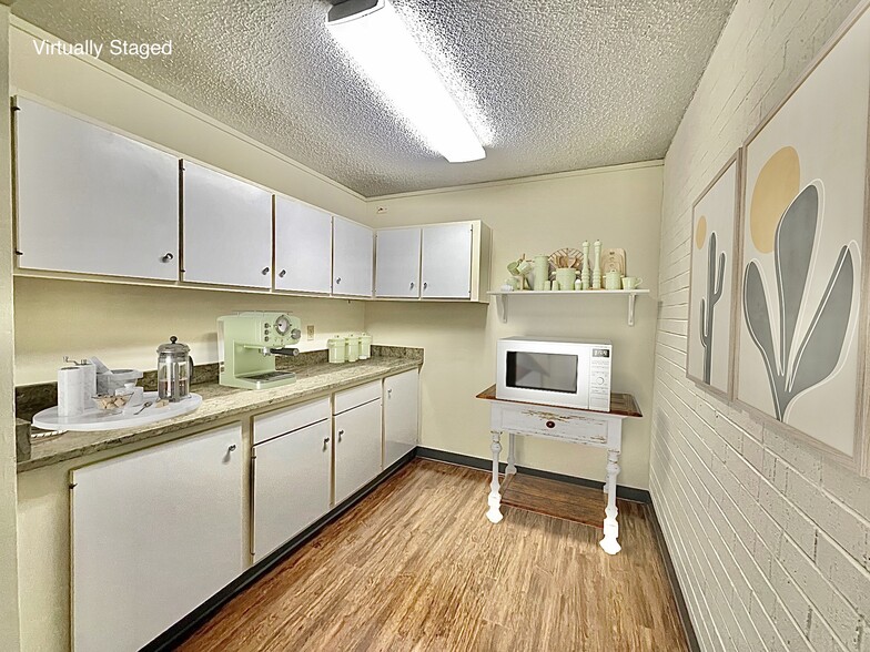 More Photos Of 710-724 Buffalo St, Corpus Christi Unknown For Lease