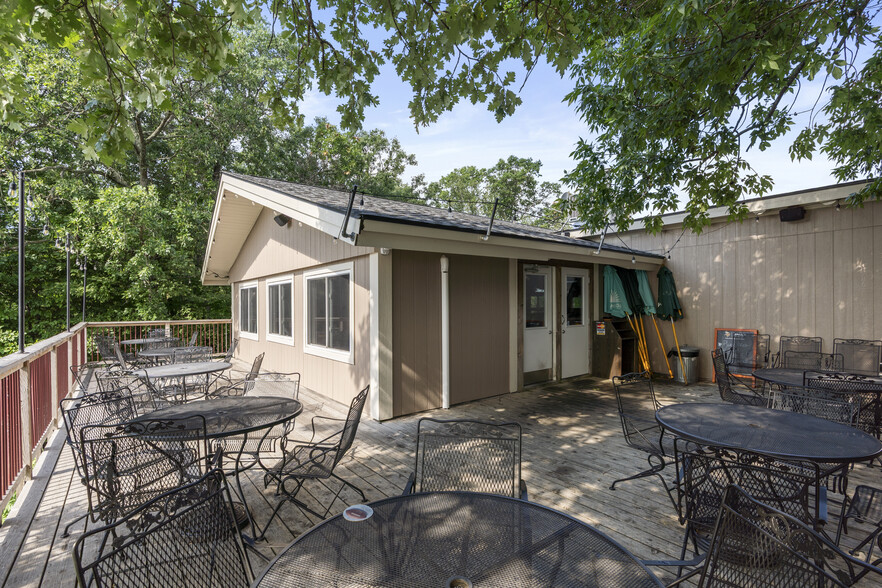 More Photos Of 33350 County Road 3, Crosslake Restaurant For Sale