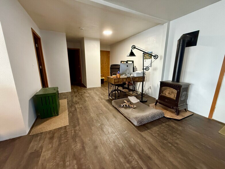 More Photos Of 11 E Washington, Chester Restaurant For Sale