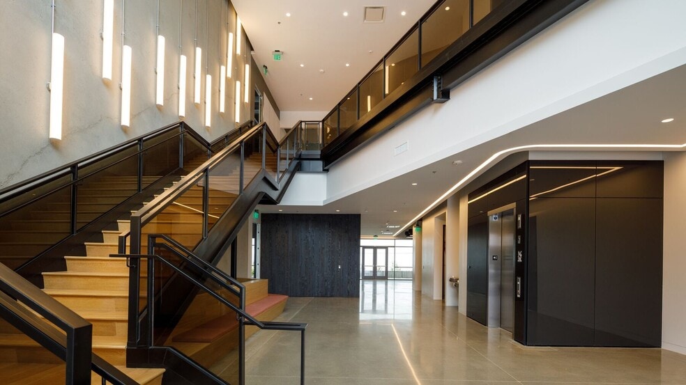 More Photos Of 615 International Pky, Tracy Office For Lease