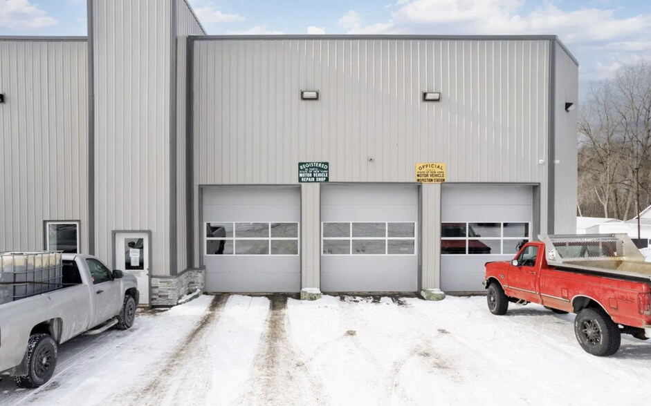 More Photos Of 511 N Perry St, Johnstown General Retail For Sale