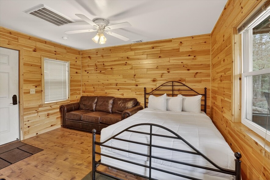More Photos Of 10935 Linger Longer Rd, Grayling Hospitality For Sale