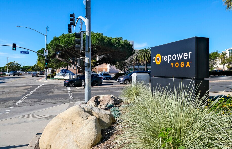 More Photos Of 472 S Mills Rd, Ventura Bank For Sale