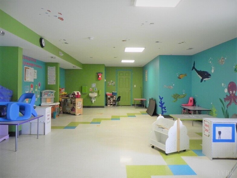 More Photos Of 249 Laxton Rd, Lynchburg Daycare Center For Sale