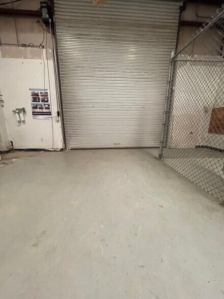 More Photos Of 2211 Louetta Rd, Spring Industrial For Sale