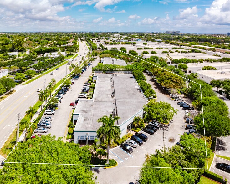 More Photos Of 3350 NW 2nd Ave, Boca Raton Flex For Lease