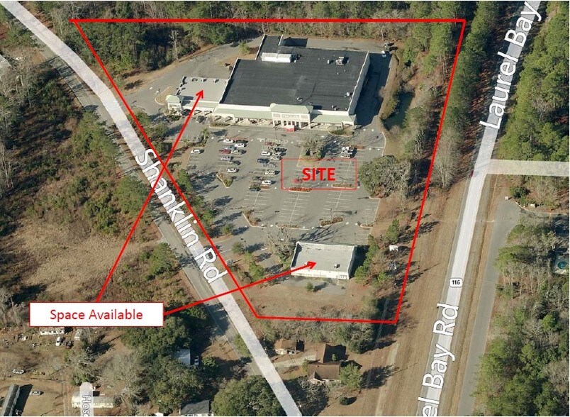 More Photos Of 313 Laurel Bay Rd, Beaufort Unknown For Lease