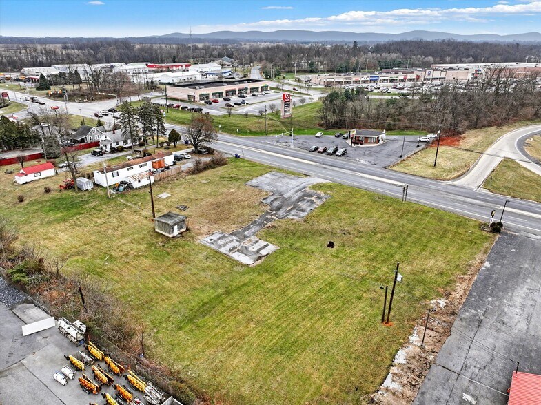 More Photos Of 1832 W Trindle Rd, Carlisle Auto Dealership For Sale