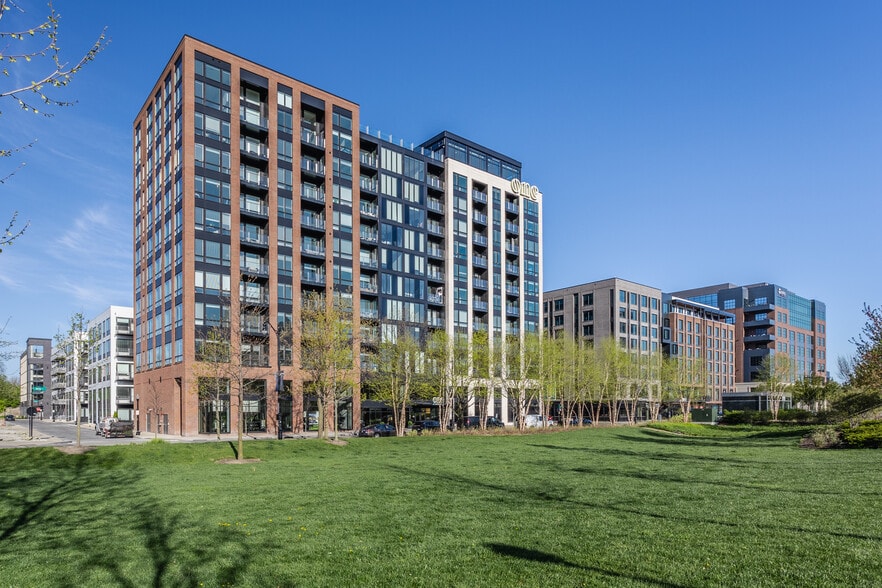 More Photos Of 111 Belle St, Columbus Apartments For Lease