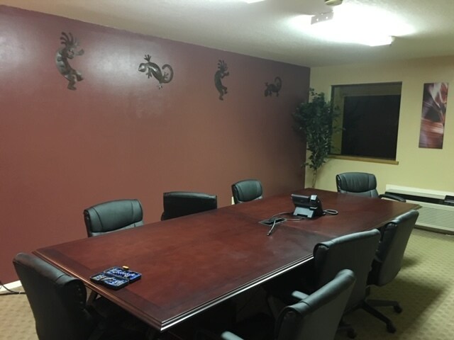 More Photos Of MM 28 Highway 276 Lodge, Lake Powell Hotel For Sale
