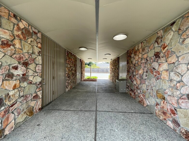 More Photos Of 1515 Montgomery Dr, Santa Rosa Medical For Sale