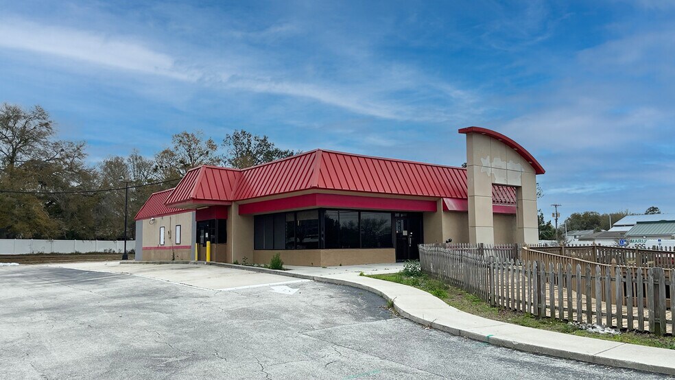 Primary Photo Of 491 Blanding Blvd, Orange Park Fast Food For Sale