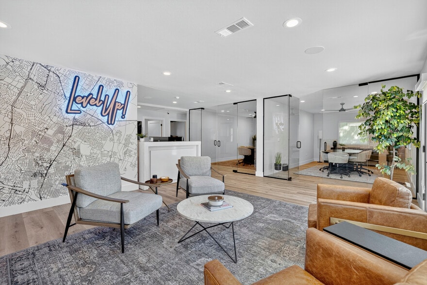 Primary Photo Of 1708 W Koenig Ln, Austin Office Residential For Sale