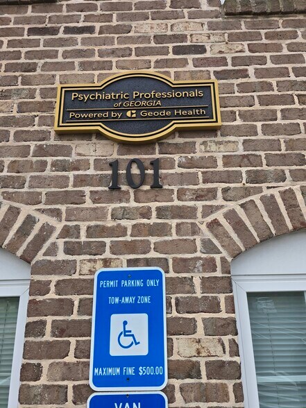 More Photos Of 110 Samaritan Dr, Cumming Medical For Sale