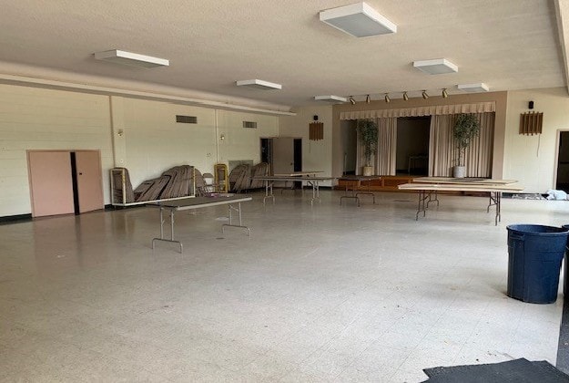 More Photos Of 3476 Summer Ave, Memphis Religious Facility For Sale