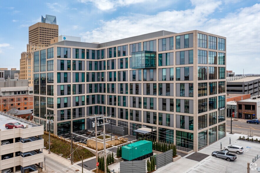 More Photos Of 616 N Broadway Ave, Oklahoma City Office For Lease