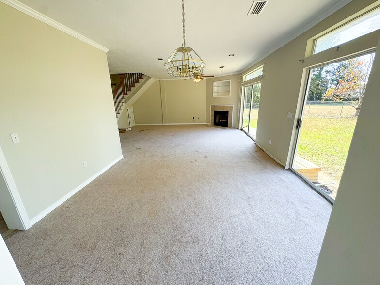 More Photos Of 2406 US 31, Bay Minette Office For Sale