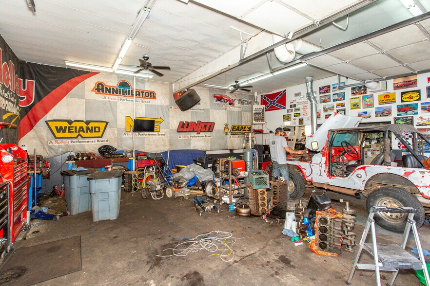 More Photos Of 6130 N US Highway 89, Flagstaff Auto Repair For Sale