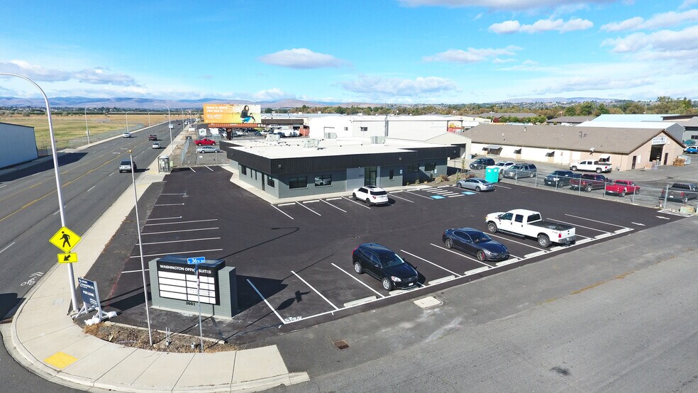 More Photos Of 3601 W Washington Ave, Yakima Office For Lease