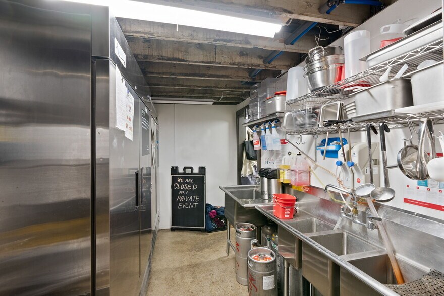 More Photos Of 1801 E 11th Ave, Spokane Restaurant For Sale